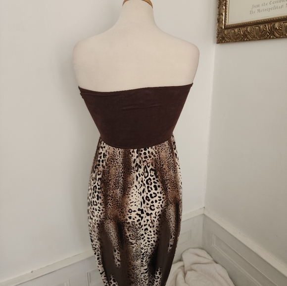 Dress - Picture 4 of 4